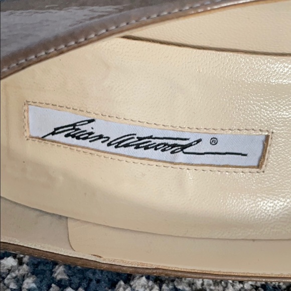 Brian Atwood olive green pumps SZ39 - Picture 7 of 7